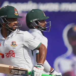 আজ, বাংলাদেশ 5 রান শেষ করেছে