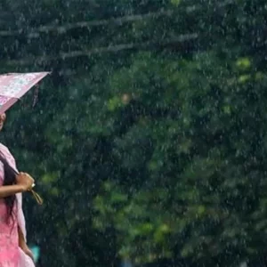 ঢাকায় হালকা বৃষ্টি হলেও বাড়তে পারে দিনের তাপমাত্রা