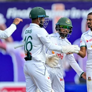 বাংলাদেশ-গোপন লঙ্কা একটি ড্রতে মাঠ ছেড়ে চলে গেছে
