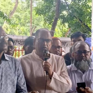 অবৈধ নাগরিকদের নয়, শেখ হাসিনাকে বাংলাদেশে পুশইন করুন : শামসুজ্জামান দুদু