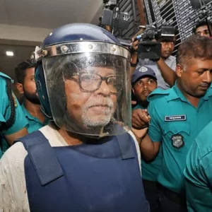 সাবেক সিইসি নূরুল হুদা দ্বিতীয় দফায় ৪ দিনের রিমান্ডে