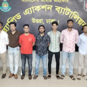 রাজধানীতে ‘মব’ তৈরি করে হোটেল দখলের চেষ্টা, আটক ৯