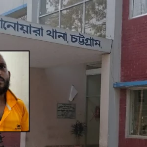 থানার ওসি পরিচয়ে শো-রুম থেকে টিভি-ফ্রিজ হাতিয়ে নেওয়া সেই যুবক গ্রেপ্তার