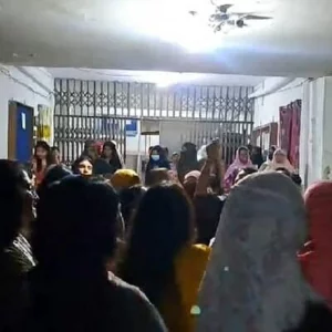 নোবিপ্রবিতে ছাত্রীদের হলে পুরুষ স্টাফ দিয়ে তল্লাশি