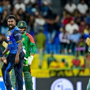 ইমন মিরাজের চাপে বাংলাদেশ