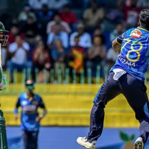 যমজ উইকিতে হেরে ইমানের পঞ্চাশটি