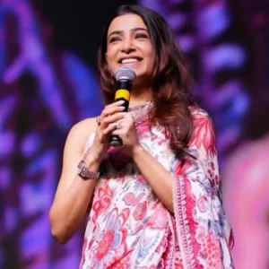 কাঁদতে কাঁদতে সামান্থা বললেন, ধন্যবাদ জানাতে ১৫ বছর লেগে গেল
