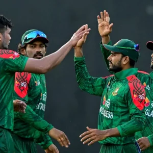 মিরাজে বিশ্বকাপ সমীকরণ কঠিন