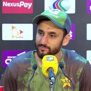 আমি কখনও বাংলাদেশের মতো শেয়ারহোল্ডারদের দেখিনি: পাকিস্তান নেতা