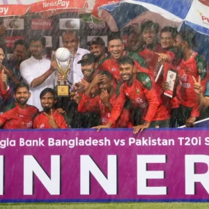 পাকিস্তান বাংলাদেশ অস্ট্রেলিয়ার সাথে একটি ট্রিপল চেইন হোস্ট করতে চায়