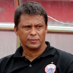 ব্রাজিলিয়ান কোচের হাতে বাশুন্দারা কিং