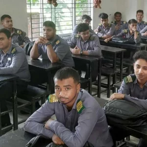 মাইলস্টোনে পাঠদান শুরু, চলছে নবম-দ্বাদশ শ্রেণির ক্লাস
