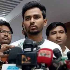 নির্বাচন করলে তফসিলের আগে উপদেষ্টার পদ ছাড়ব: আসিফ মাহমুদ