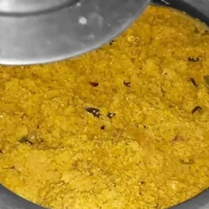 বীর মুক্তিযোদ্ধার বাড়ি থেকে কাঙালি ভোজের খাবার নিয়ে গেল পুলিশ
