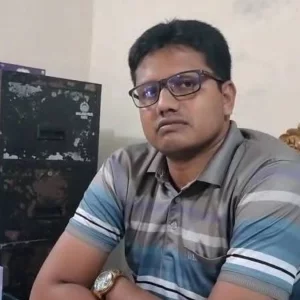 ফ্রিতে ইন্টারনেট সংযোগ না দেওয়ায় ব্যবসায়ীকে বেধড়ক পেটালো পুলিশ