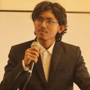 ডাকসুর জিএস প্রার্থীর পোস্ট ভাইরাল, আলোচনা-সমালোচনা