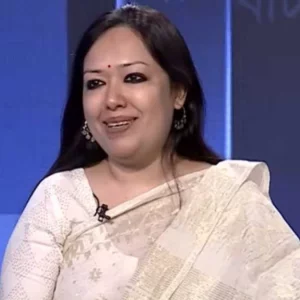 কারও নাম না নিয়ে দুঃখ প্রকাশ করলেন রুমিন ফারহানা