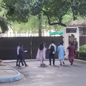 যমুনায় এনসিপির ৪ সদস্যের প্রতিনিধি দল