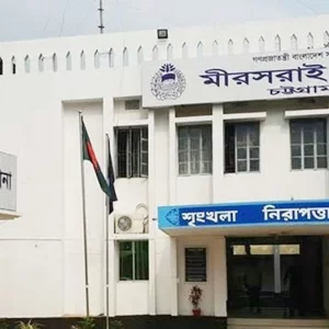 খৈয়াছড়া ঝরনায় সিএনজি চালক-পর্যটক সংঘর্ষে আহত ১৫, মহাসড়ক অবরোধ