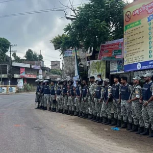 থমথমে খাগড়াছড়ি, ১৪৪ ধারার মধ্যেই চলছে সড়ক অবরোধ