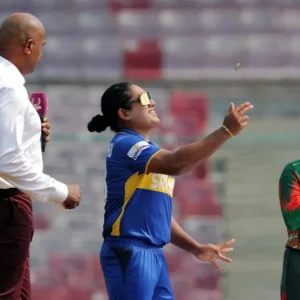 বাংলাদেশ ডু অর ডাই ম্যাচে, মারোভা ফিরে এসেছে