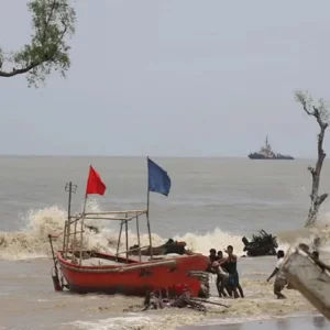 সাগরে লঘুচাপ, বাড়তে পারে বৃষ্টির প্রবণতা