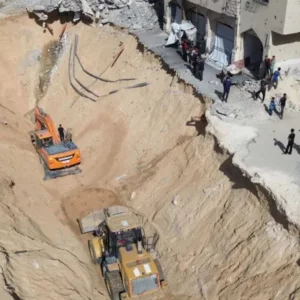 ইসরায়েলি ২ জিম্মির মরদেহ হস্তান্তর করল হামাস