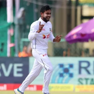 টেস্টেও অধিনায়ক হতে আগ্রহী মিরাজ 