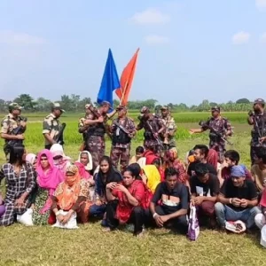 গাংনী সীমান্তে ২ দফায় ৬০ বাংলাদেশিকে ফেরত দিল বিএসএফ