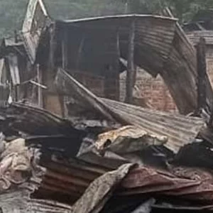 বান্দরবানে আগুনে পুড়ল ১১টি দোকান  