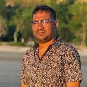 মাঠেই অসুস্থ হয়ে মারা গেলেন বরিশালের ফিজিও