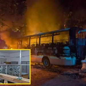 থুতু নিয়ে ড্যাফোডিল-সিটি ইউনিভার্সিটির সংঘর্ষ-ভাঙচুর-আগুন, আহত অর্ধশতাধিক