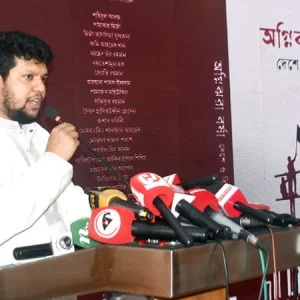 আওয়ামী লীগ ২০১৪ সালের পর দেউলিয়া হয়ে গেছে: মাহফুজ আলম