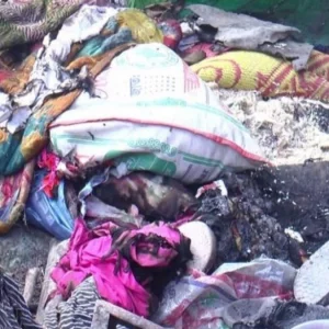 নরসিংদীতে পেট্রোল ঢেলে ঘুমন্ত স্ত্রী-সন্তানসহ ছয়জনের গায়ে আগুন, দুজনের মৃত্যু