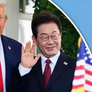 দক্ষিণ কোরিয়ায় ট্রাম্প সফরের আগে ক্ষেপণাস্ত্র নিক্ষেপ উত্তর কোরিয়ার