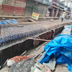 আধুনিক শহরে সীমাহীন দুর্ভোগ!