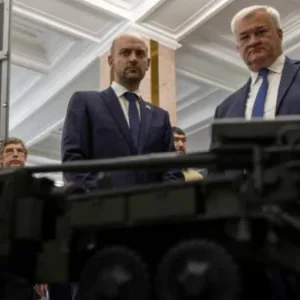 ন্যাটোর সঙ্গে যুদ্ধের প্রস্তুতি নিচ্ছে রাশিয়া, সমন্বয়ের অভাব ইউরোপে