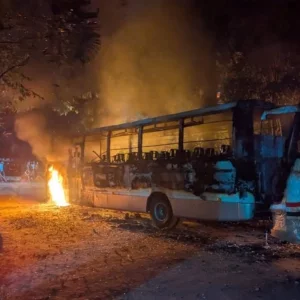 ড্যাফোডিল-সিটি ইউনিভার্সিটির সংঘর্ষে পাল্টাপাল্টি মামলা, আসামি ১২৫০ 