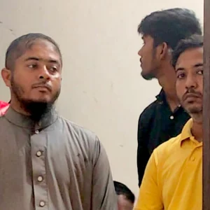 ‘৫ আগস্ট পুলিশ মেরে ঝুলিয়ে রেখেছি’— হুমকি দিয়ে কারাগারে ২ যুবক