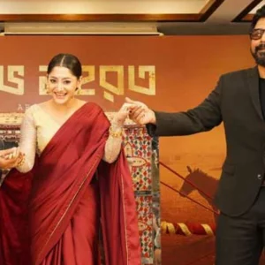 চঞ্চল-নিশোর ‘দমে’ পূজা চেরি, মহরতে এলেন পালকিতে