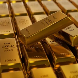 বিশ্বের বিভিন্ন দেশ রিজার্ভে কেন হাজার-হাজার টন সোনা রাখে?