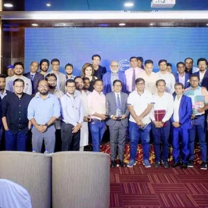 সাংবাদিকদের সম্মাননা দিলো ডিজিটাল মিডিয়া ফোরাম