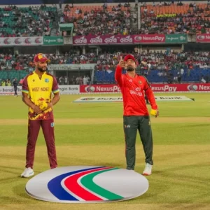 হোয়াইটওয়াশ এড়ানোর লড়াইয়ে ব্যাটিংয়ে বাংলাদেশ