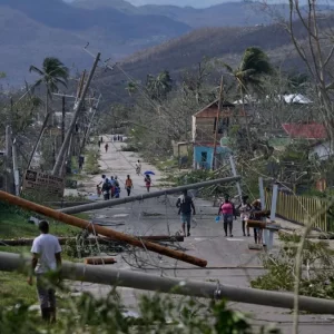 মেলিসার আঘাতে মৃতের সংখ্যা বেড়ে ৪৯, অগ্রসর হচ্ছে বারমুডার দিকে