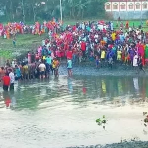 মাদারগঞ্জে নদীতে ডুবে ৫ শিশু নিখোঁজ, ৩ জনের লাশ উদ্ধার