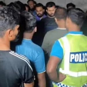 তালাবদ্ধ গোডাউন থেকে কাঠমিস্ত্রীর মরদেহ উদ্ধার