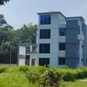 মাদারীপুরে ৬৫ কোটি টাকা ব্যয়ে তৈরি ইকোপার্ক এখন অচল