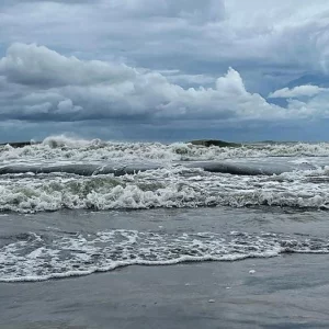 বঙ্গোপসাগরে নতুন লঘুচাপ সৃষ্টির সম্ভাবনা, ভারী বর্ষণের শঙ্কা