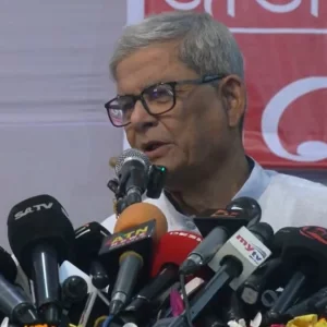 দেশের চলমান সংকট ‘অন্তর্বর্তী সরকার ও ঐকমত্য কমিশন’ সৃষ্টি করেছে: মির্জা ফখরুল