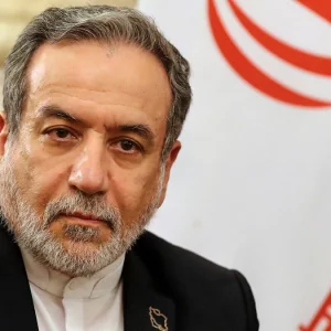 পারমাণবিক পরীক্ষা পুনরায় শুরুর ঘোষণা ট্রাম্পের, কঠোর নিন্দা ইরানের